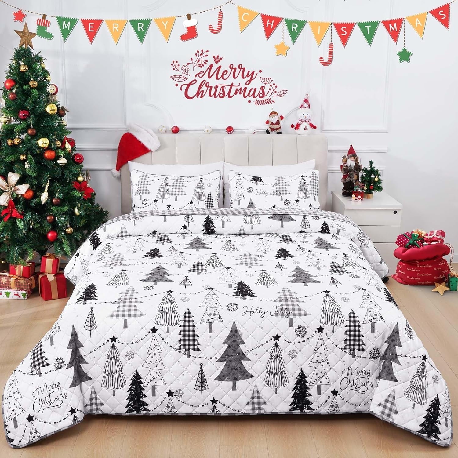 Bright Christmas Tree Quilted Blanket NCU0PD311 main image 0