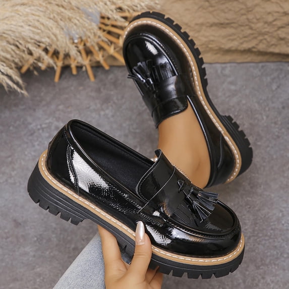 BLTIBY Womens Round Toe Loafers with Fringe Accent Substantial Heel Thick Sole British Style Shoes Black 36