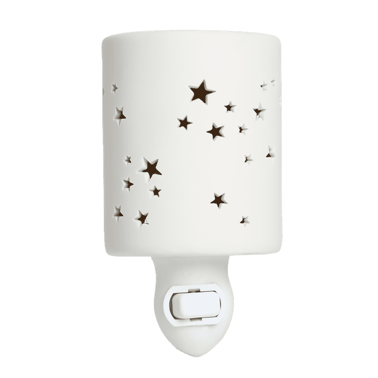 BLUZEN Essential Scented Ceramic Star Oil Warmer Plug-In with 5mL