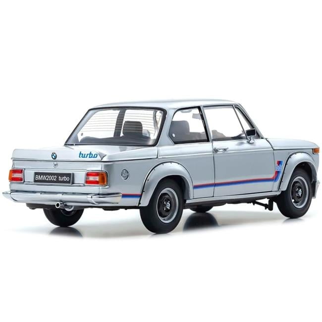 AUTO art 1/18 BMW 2002 TURBO シルバー マルニターボ Cult Status: Autoart 1/18 BMW 2002 Turbo - YouTube