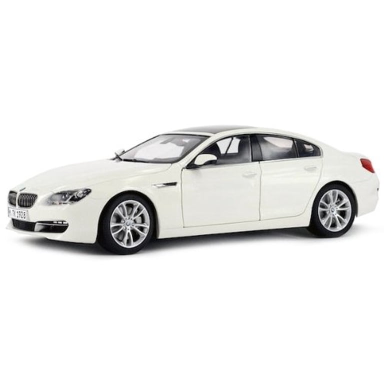 PARAGON 1/18 - PA-97032 BMW 6 SERIES GRAN COUPE - ALPINE WHITE