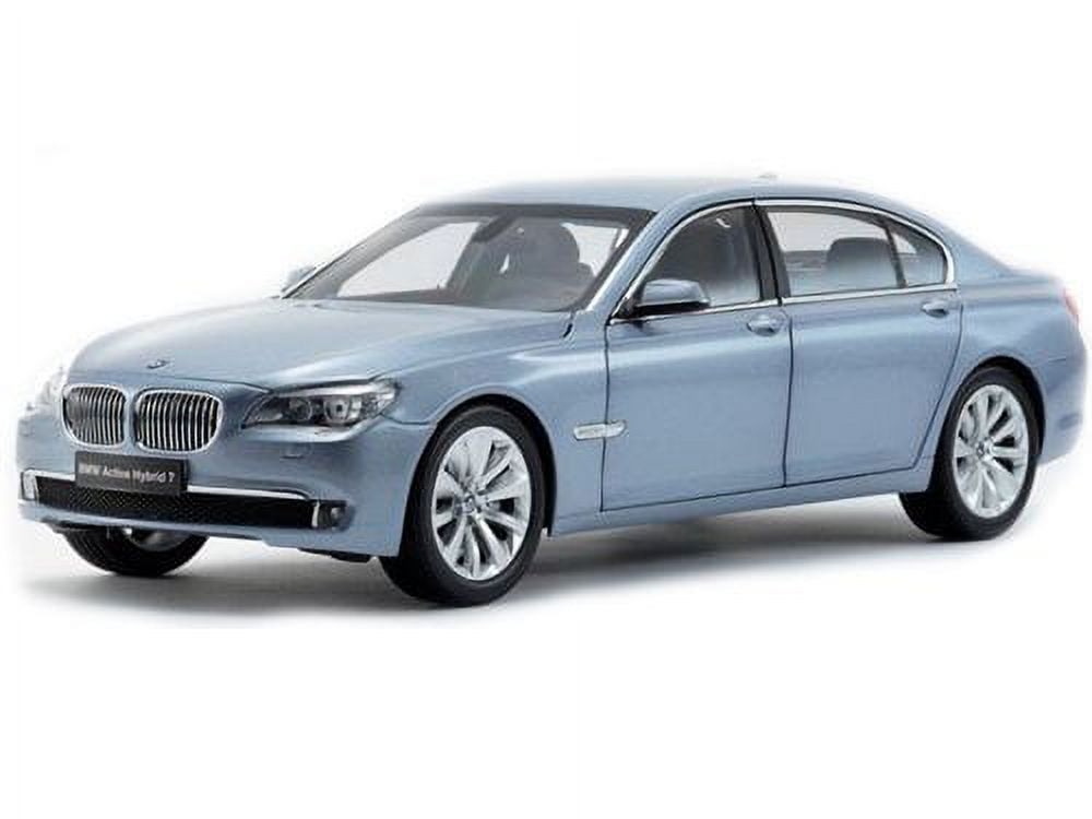 京商 1/18 BMW 7シリーズ　ミニカー 1/18 Kyosho BMW F02 7 Series 750Li (Silver) Diecast Car