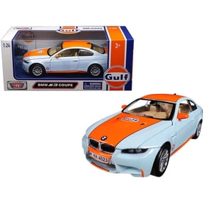 BMW M3 Coupe with "Gulf Oil" Livery Light Blue with Orange Stripe 1 24 Diecast Model Car by Motormax