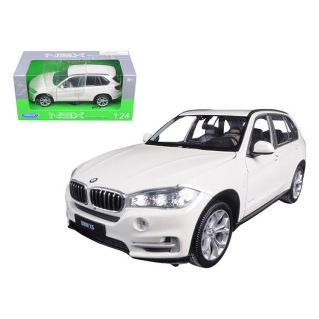 Welly 24052w BMW X5 xDrive 5.0i White 1-24 Diecast Model Car