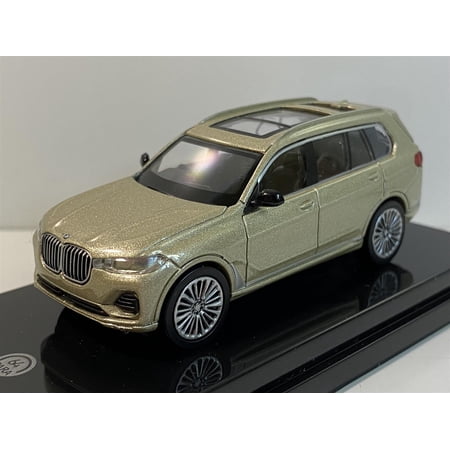 BMW X7 Sunstone 1:64 Scale Paragon 65196R