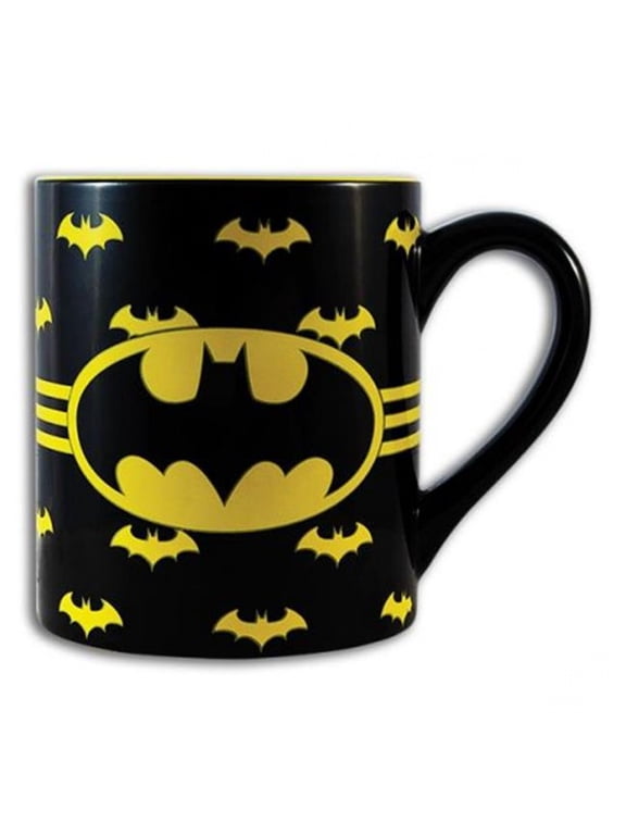 bn8632 14oz batman logo mug