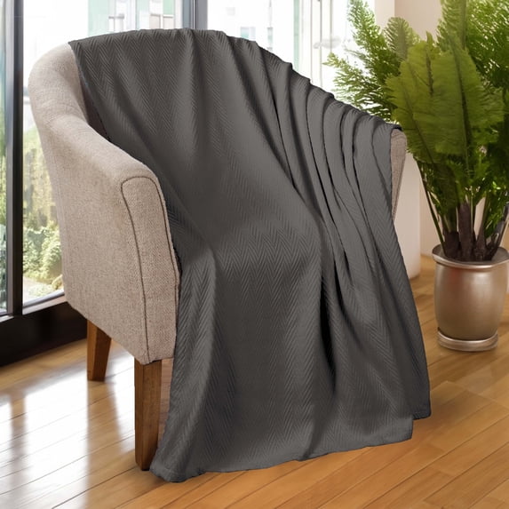 BNM Chevron Zig-Zag Cotton Blanket, King, Charcoal