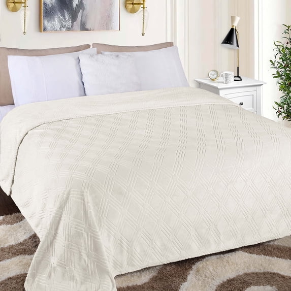 BNM Diamond Fleece Plush Fluffy Blanket, Full/ Queen, Ivory