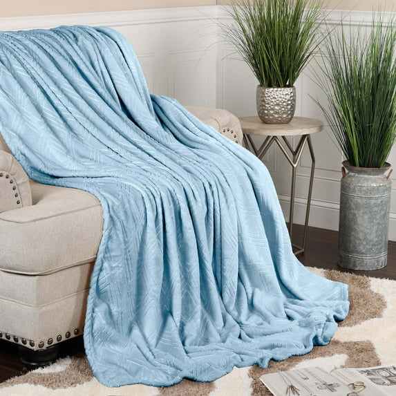 BNM Fleece Diamond Fluffy Blanket, Throw, Light Blue