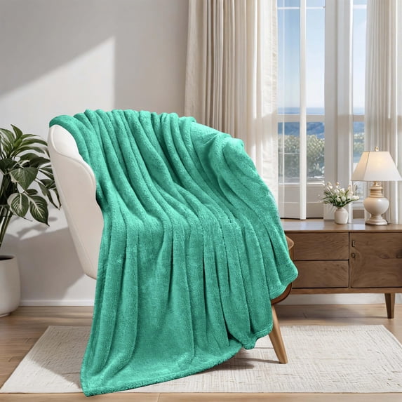 BNM Solid Fleece Soft Plush Blanket, Throw, Turquoise