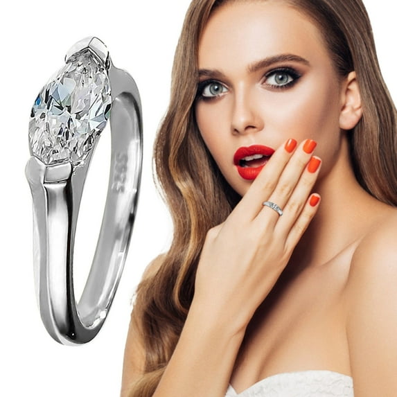 BNNG Minimalist Alloy Horse Eye Diamond Ring With Quadrilateral Zircon Design Couple's Geometric Personality Ring Ring for Women Silver Cubic Zirconial Silver Band Rings for Women