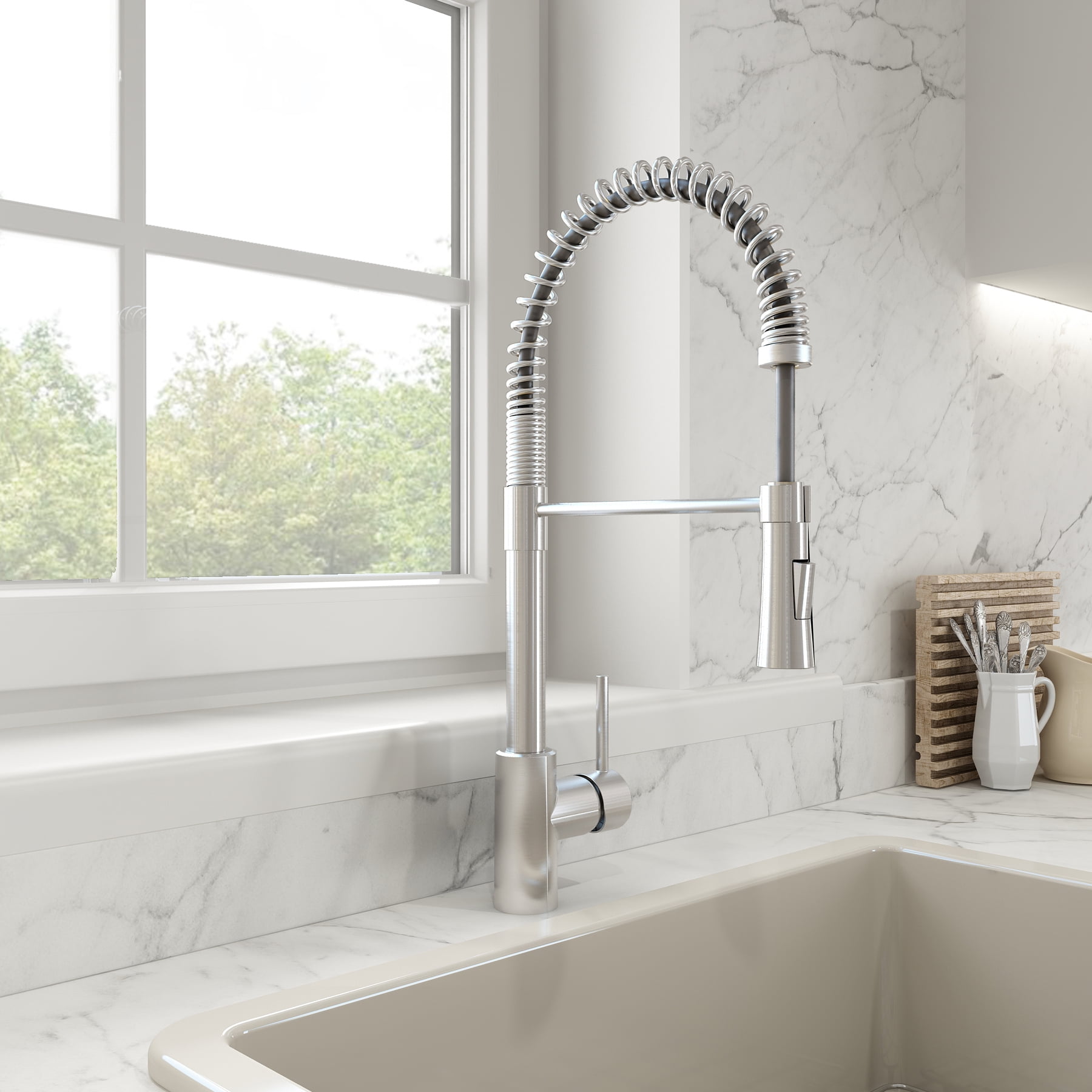 Livenza Stainless Steel Pull-Down Kitchen Faucet with Spray