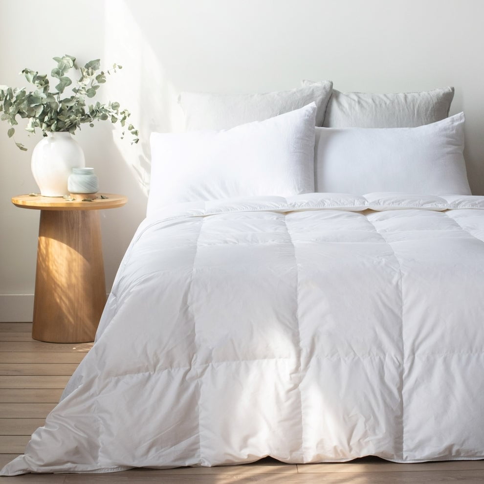 Full/Queen White Cotton Lightweight Down Duvet Comforter