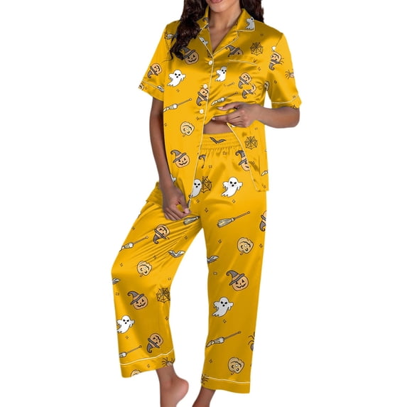 BOOMNY Halloween Womens Pajama Sets Hallowmas 2 Peice Pjs Set for Women Funny Pumpkin Skeleton Graphic Short Sleeve Sleepwear Tops Shorts Cozy Nightwear Loungewear