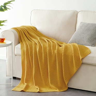 BOURINA Bed Throw Acrylic Chunky Knitted Throw Blanket，Suitable for Adult, Soft and Lightweight, 50"x 60"，Mustard