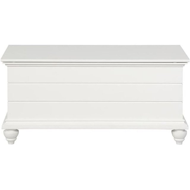 BOWERY HILL Transitional Rubberwood Cedar Chest with Safety Hinge in