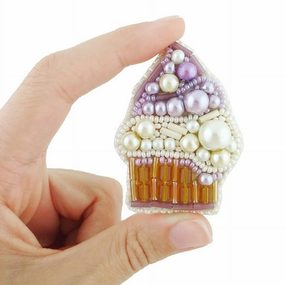 BP-234C Beadwork kit for creating brooch Crystal Art "Cake"