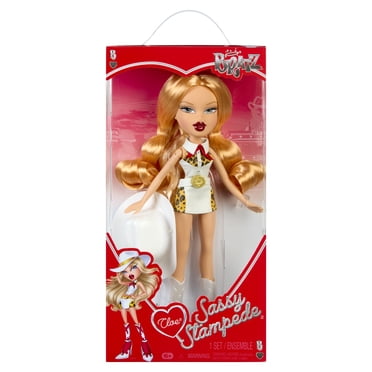Bratz Sassy Stampede Cloe Fashion Doll with Accessories: Western, Cowgirl Style Clothes & Accessory Pieces