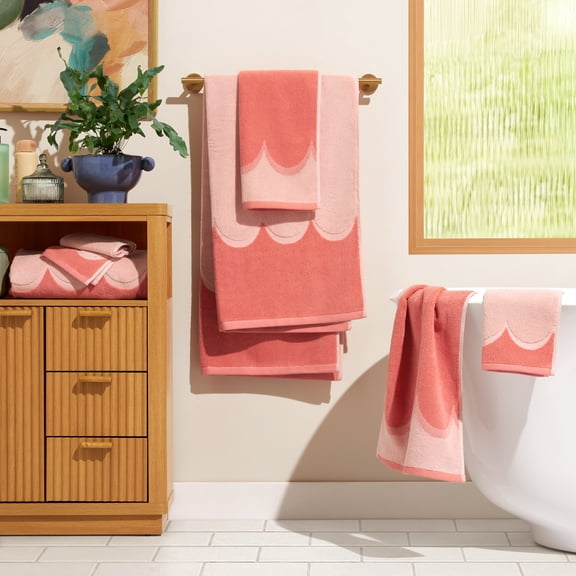 Beautiful by Drew Barrymore 6-Piece Scallop Bath Towel Set, Soft 100% Cotton, Rose