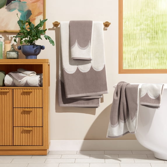 Beautiful by Drew Barrymore 6-Piece Scallop Bath Towel Set, Soft 100% Cotton, Taupe