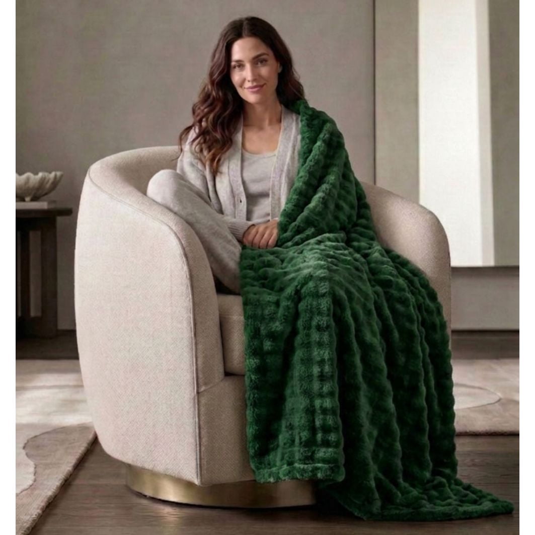 Cozy Haven Luxury Bubble Plush Oversized Couch Throw Blanket, Green, 50 x 72 in