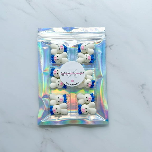 BUNNY WITH BLUE BOW EDIBLE DECORATIONS