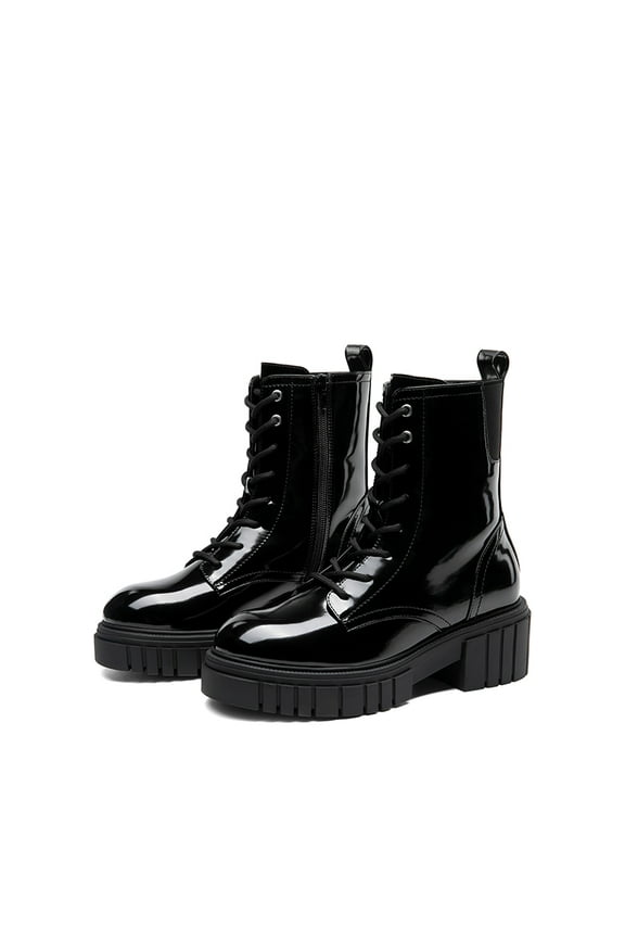 Women's Chunky Sole Lace-Up Combat Boots