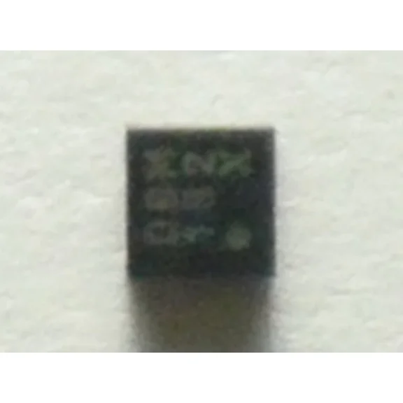 BUTTERFLY- 1X Pcs Slg4Ap015V Slg4Ap015 V Slg4Ap 015 V Qfn 8Pin Ic Chip Chipset
