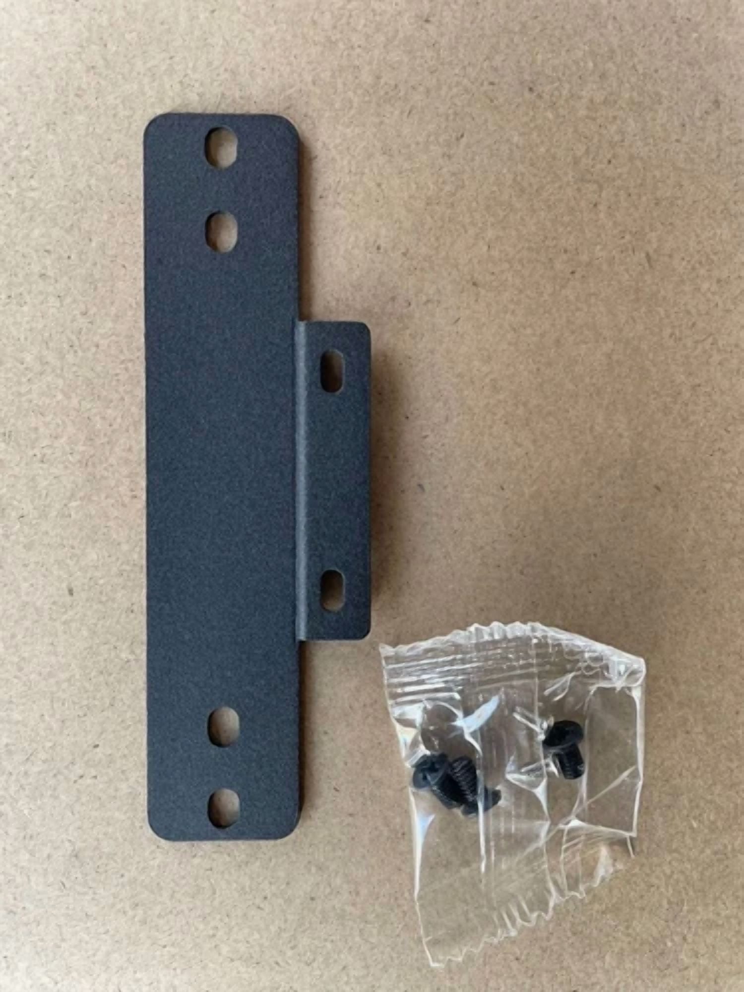 BUTTERFLY- Beelink Mini Pc Mounting Bracket Mount Plate /Screws