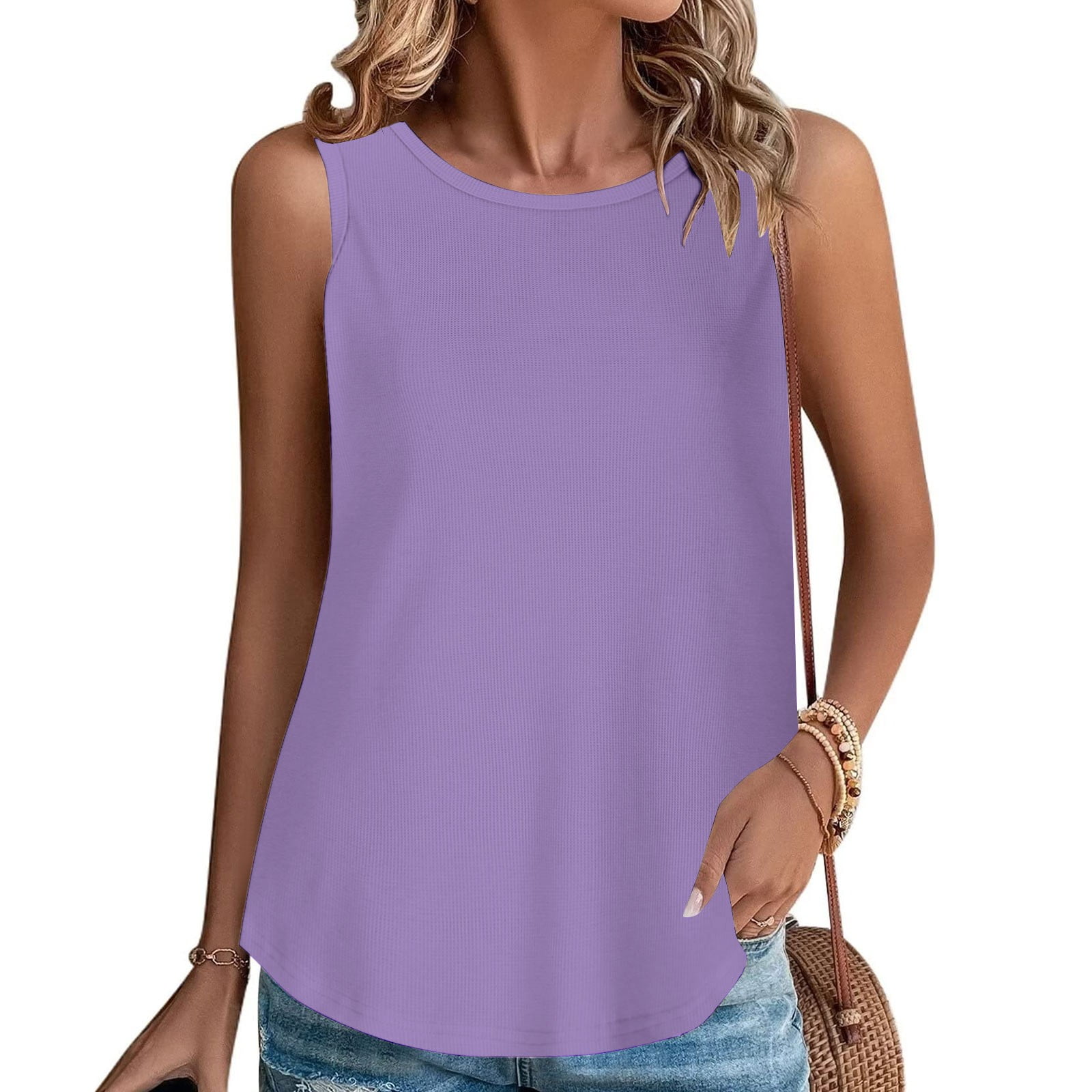SLEEVELESS TOP
