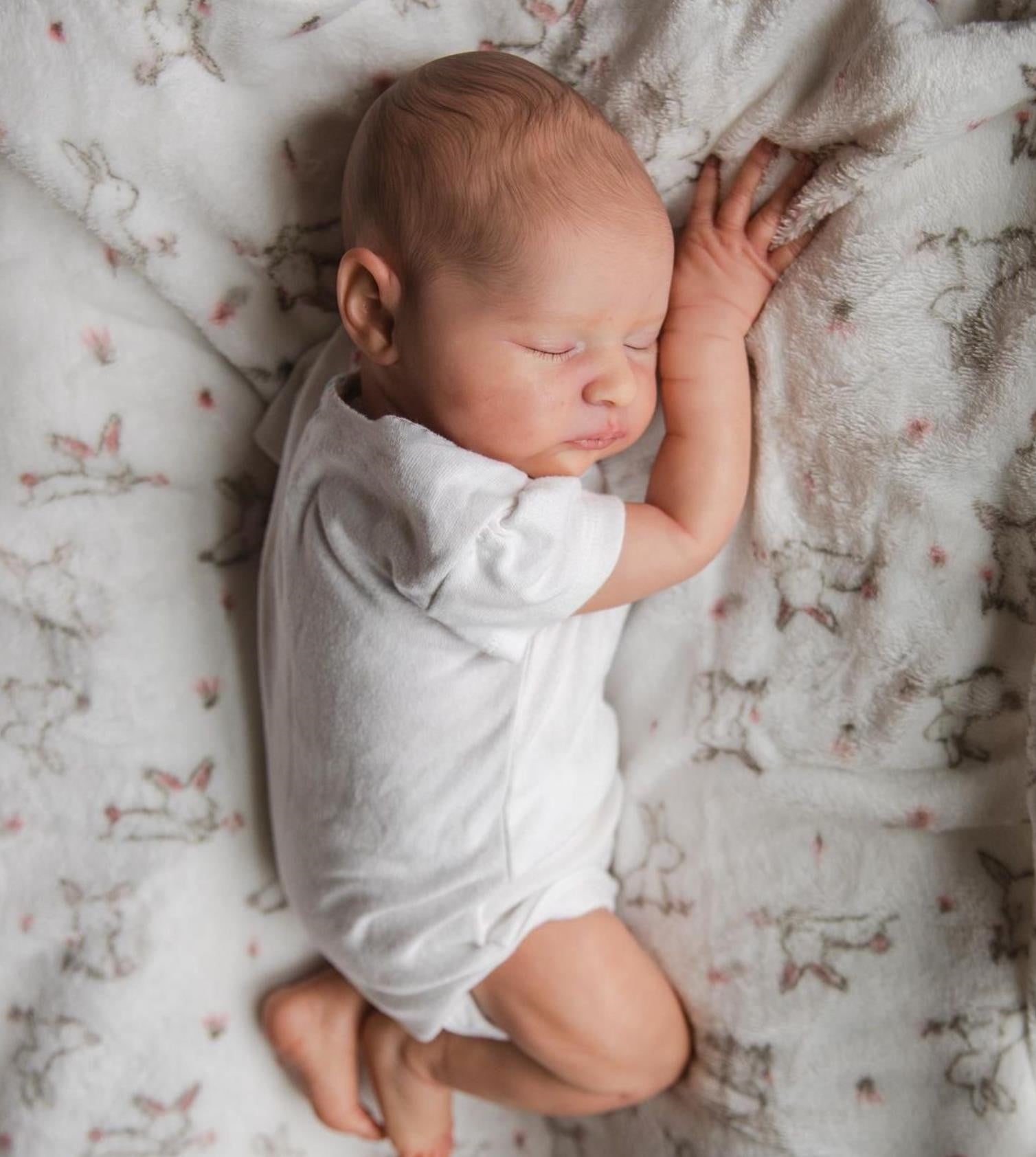BZDOLL Realistic 50 CM Asleep Laura Reborn Baby Doll With 3D-painting Skin and Visible Veins, 20 Inch Alive Soft Vinyl Newborn Bebe Cute Play House Toy Child Birthday Gift