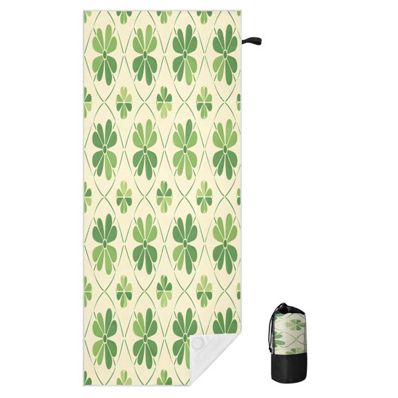 BZSMCE Soft Four-leaf Clover Geometry Pattern For Beach Towel with Wind-Resistant Magnetic Corners And Mesh Carry Bag