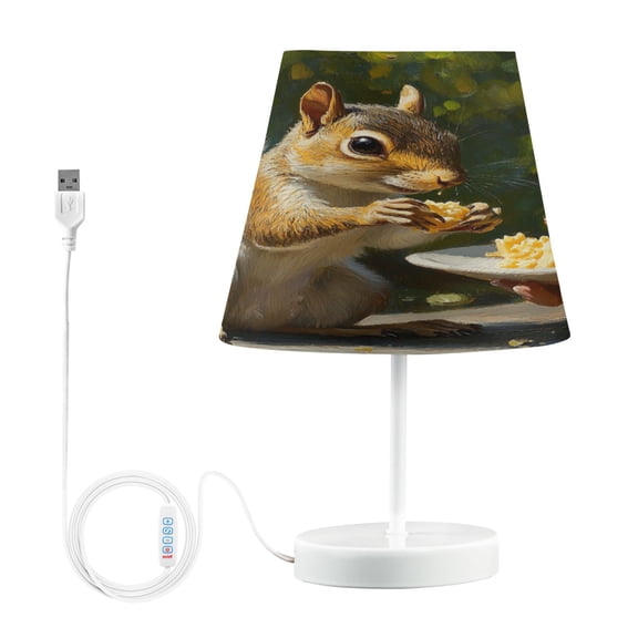 BZSMCE Table Lamp Creative Squirrel Eatting on The Table Simple Pattern Night Light