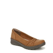 BZees للنساء من Lifestride Goody Slip-On Ballet Flats - عرض متوسط وواسع