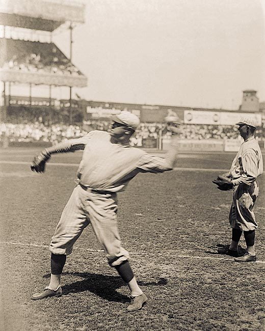 Babe Ruth Throwing Baseball N.Y. Yankees Style - A - 20x30 Inch ...