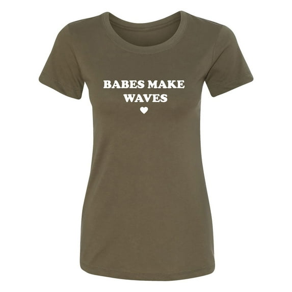 Babes Make Waves Womens crewneck tee