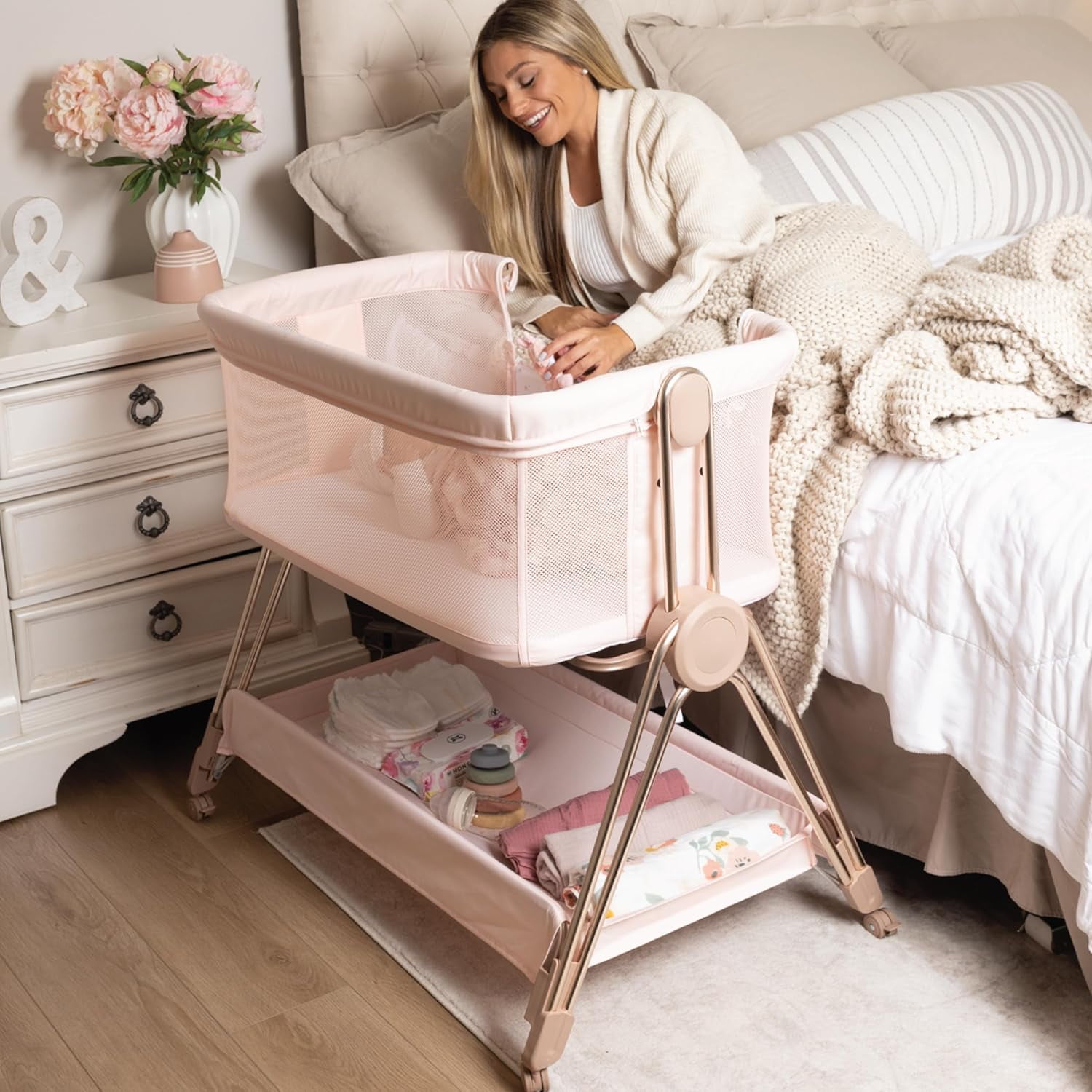 Baby Bedside Sleeper & Bedside Crib with Height Adjustment