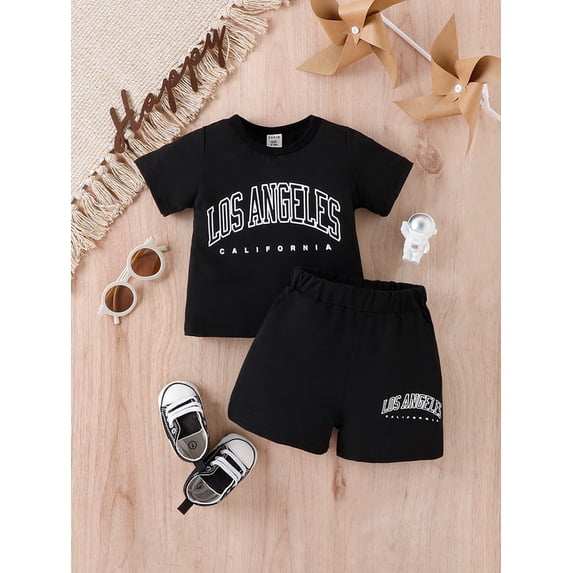 Baby Boy Letter Graphic Tee & Shorts