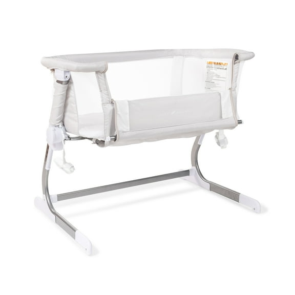 Baby Delight Beside Me Dreamer Bassinet & Bedside Sleeper, Driftwood Gray, Ages 0-5 Months (Unisex)