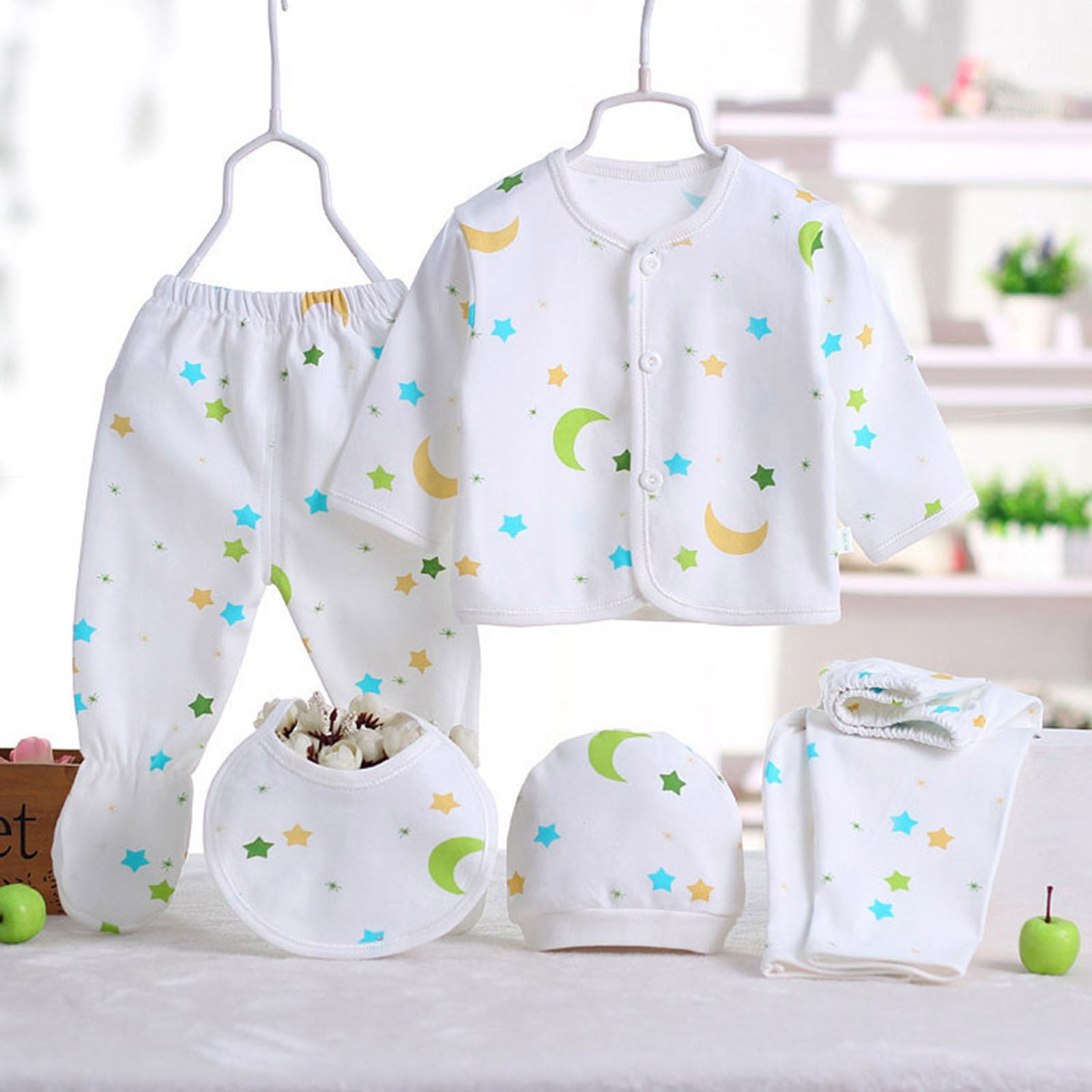 Baby Girl Boy Gift Sets Newborn Clothes 5 Pcs Cartoon Bib Crew Neck