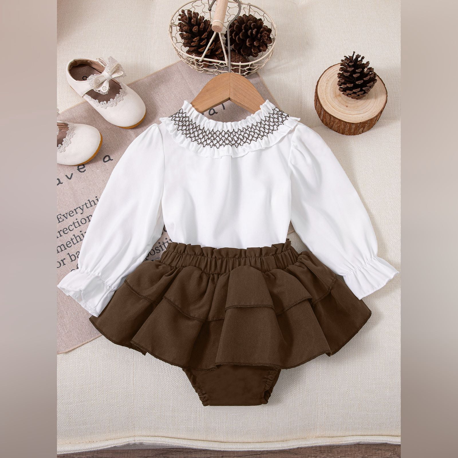 PV24 06 208 Baby girls one piece romper