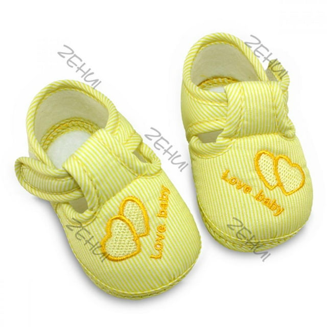 Baby Girl Princess Shoes Toddler Lovely Heart Pattern Soft Sole Anti-Slip Casual Suitable for 0-12 Months Infant Magic Tape