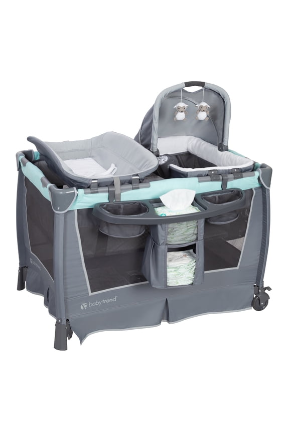 Retreat Nursery Center Playard with Bassinet and Travel Bag - Hint of Mint Green - Green