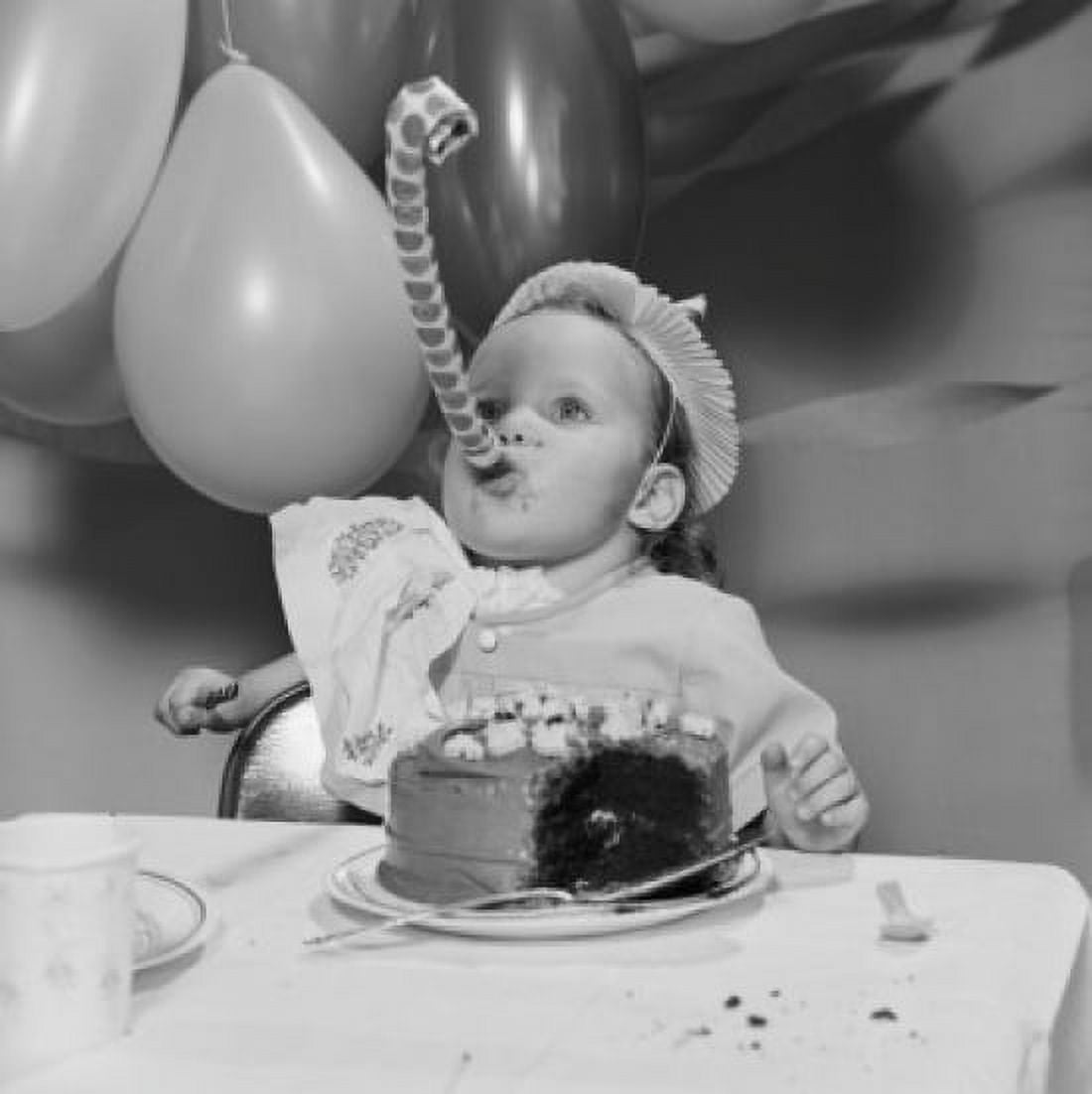 Baby girl with birthday cake Canvas Art - (24 x 36)
