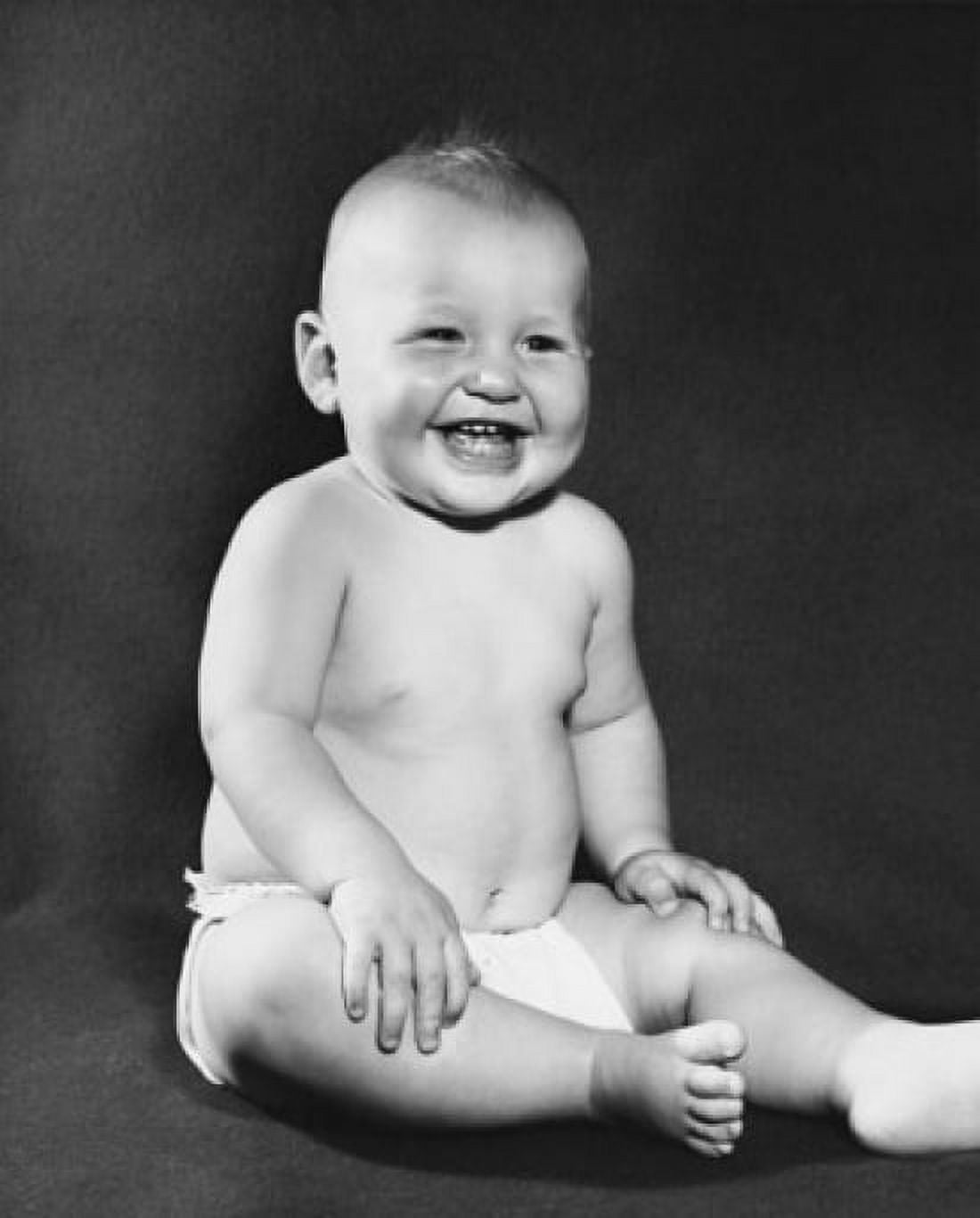 Baby smiling Canvas Art - (18 x 24)