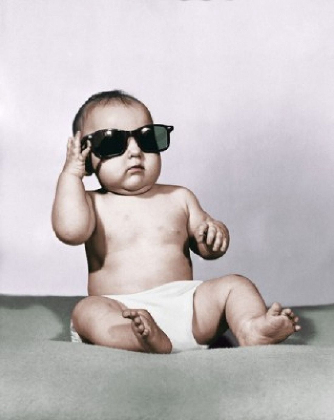 Baby wearing sunglasses Canvas Art - (24 x 36)