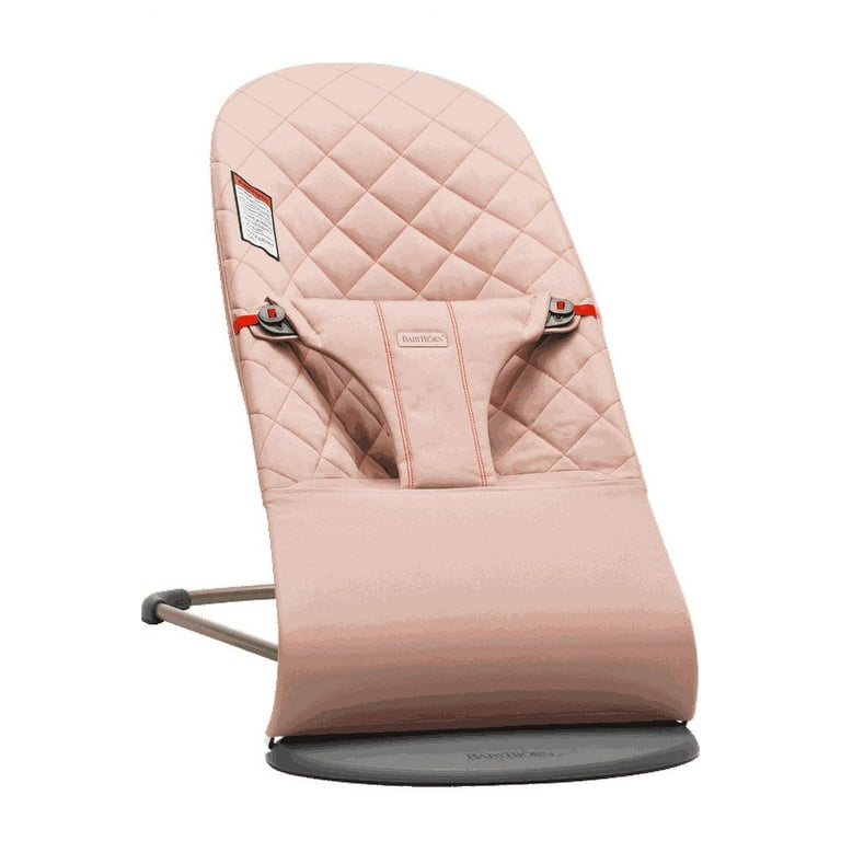 Bouncer Bliss – a cozy seat for newborns