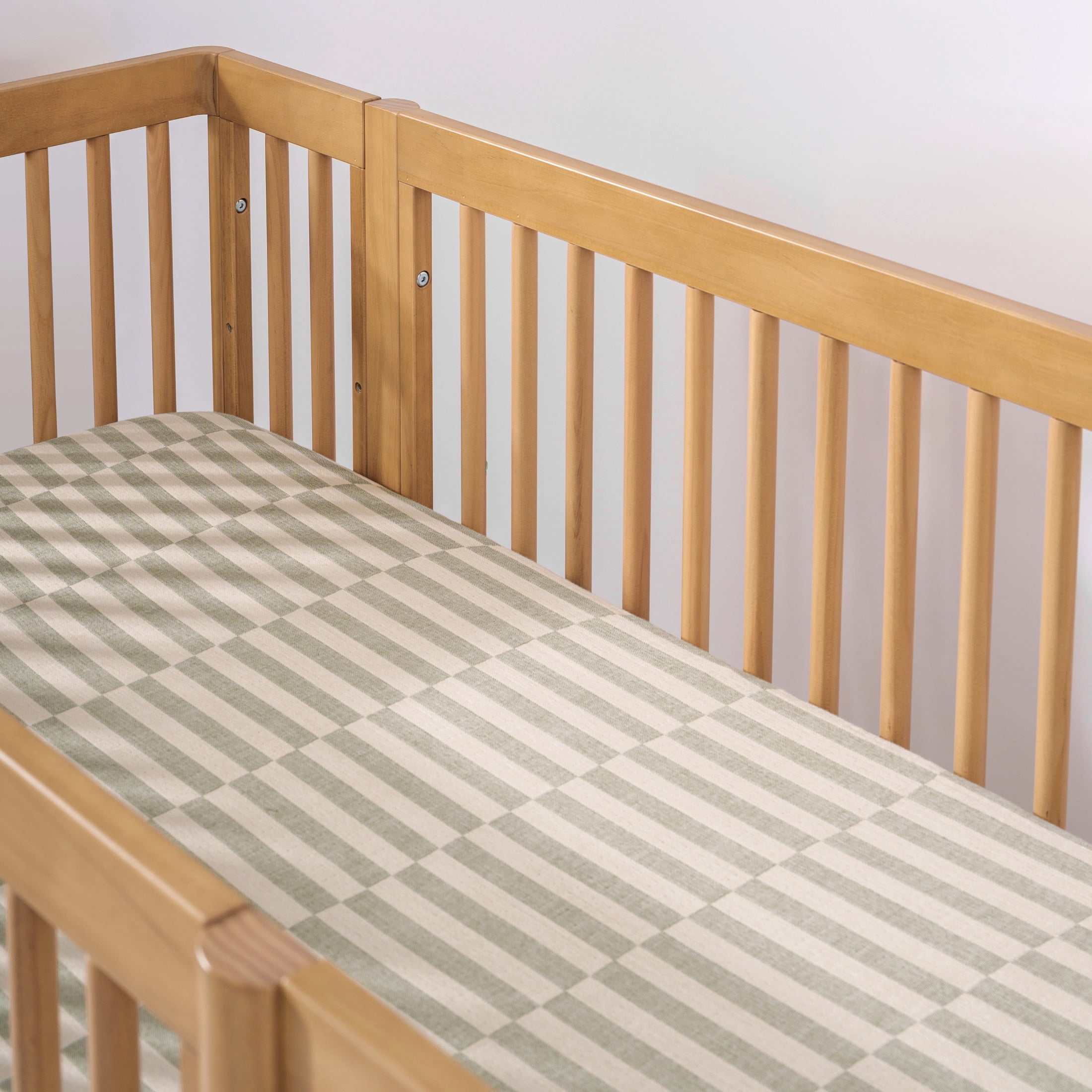 Babyletto Crib Sheet in GOTS Certified Organic Muslin Cotton