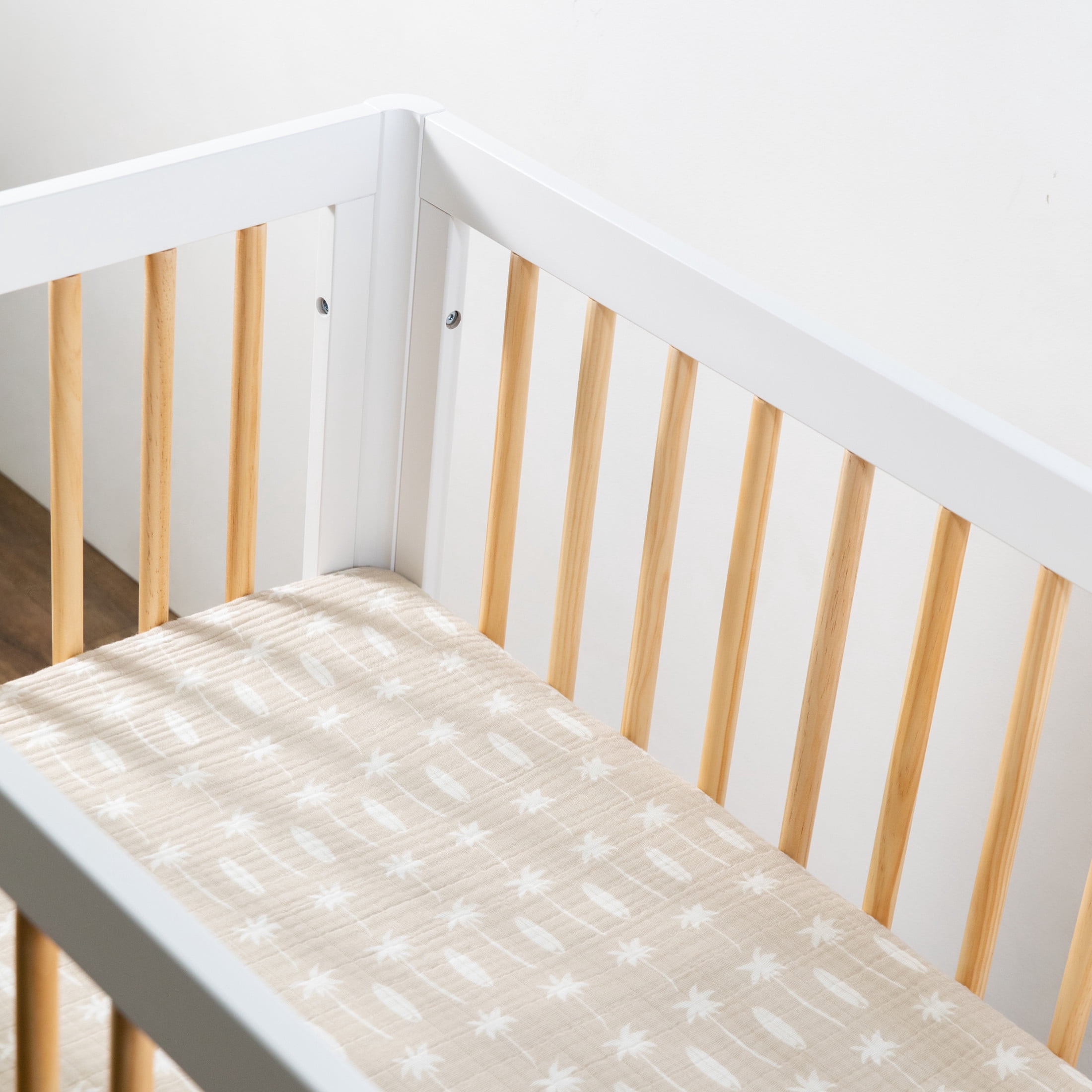 Babyletto Mini Crib Sheet in GOTS Certified Organic Muslin Cotton
