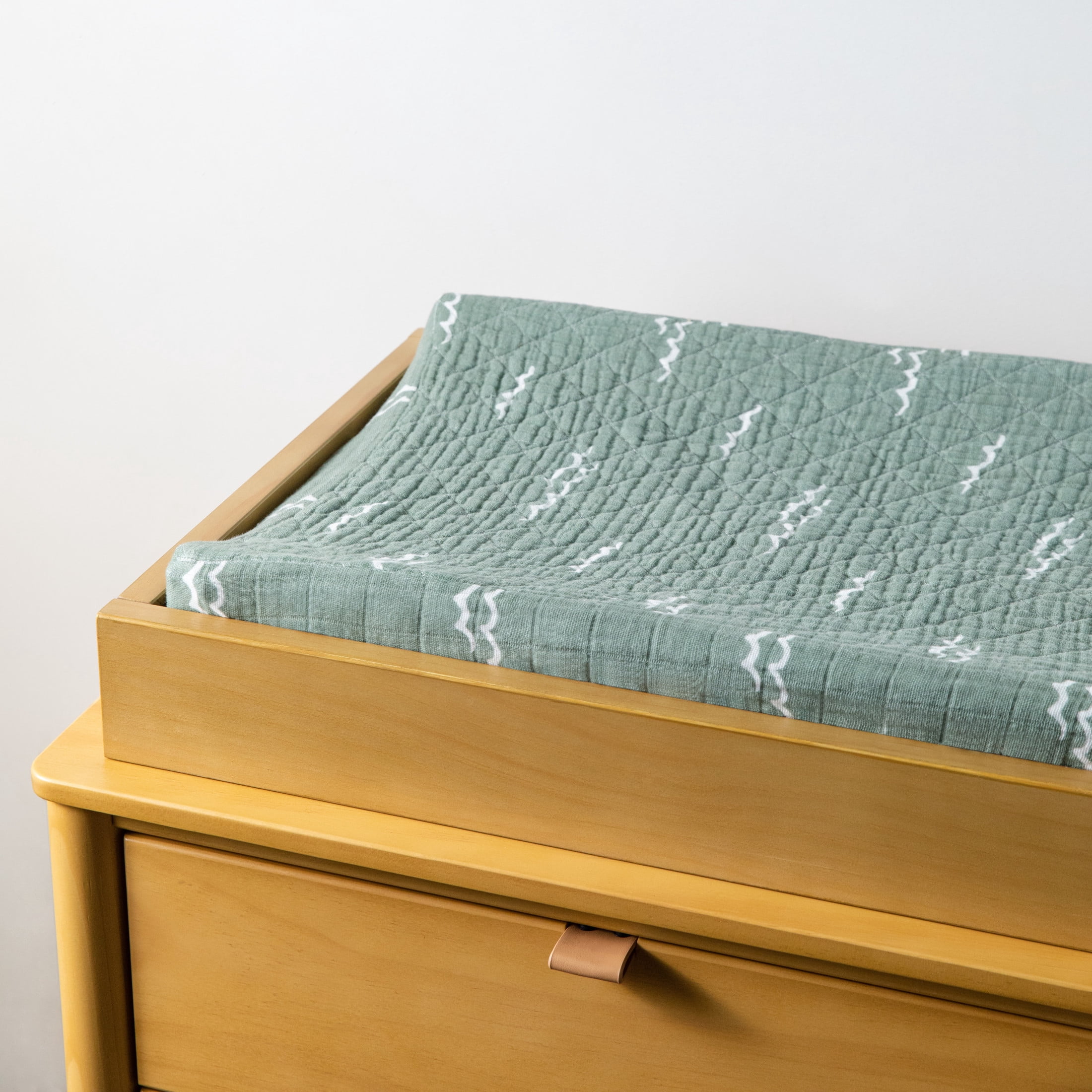 Babyletto Quilted Changing Pad Cover in GOTS Certified Organic Muslin Cotton